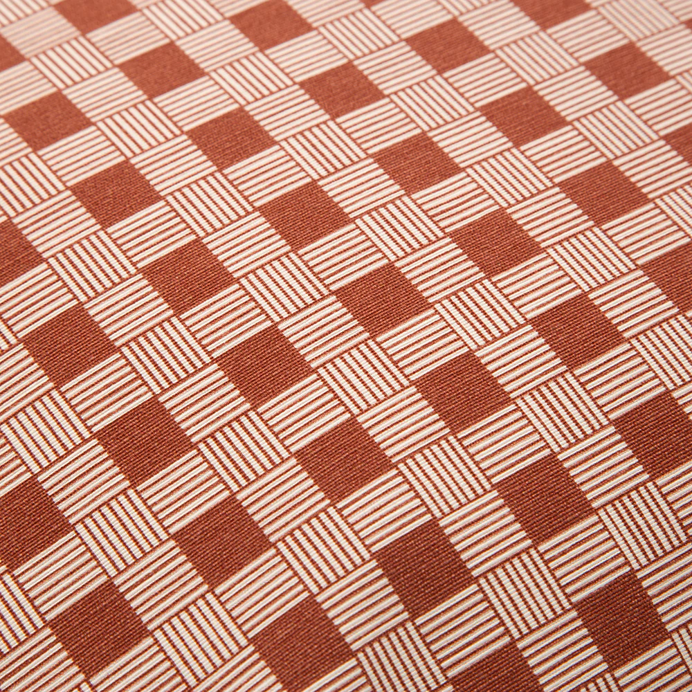 Cojín Outdoor Cuadritos 45x45cm Arcilla - Image 3