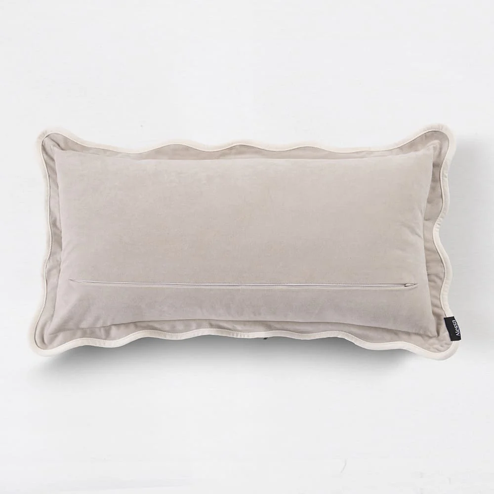 Cojín Scallop Velvet 30x60cm Beige - Image 3