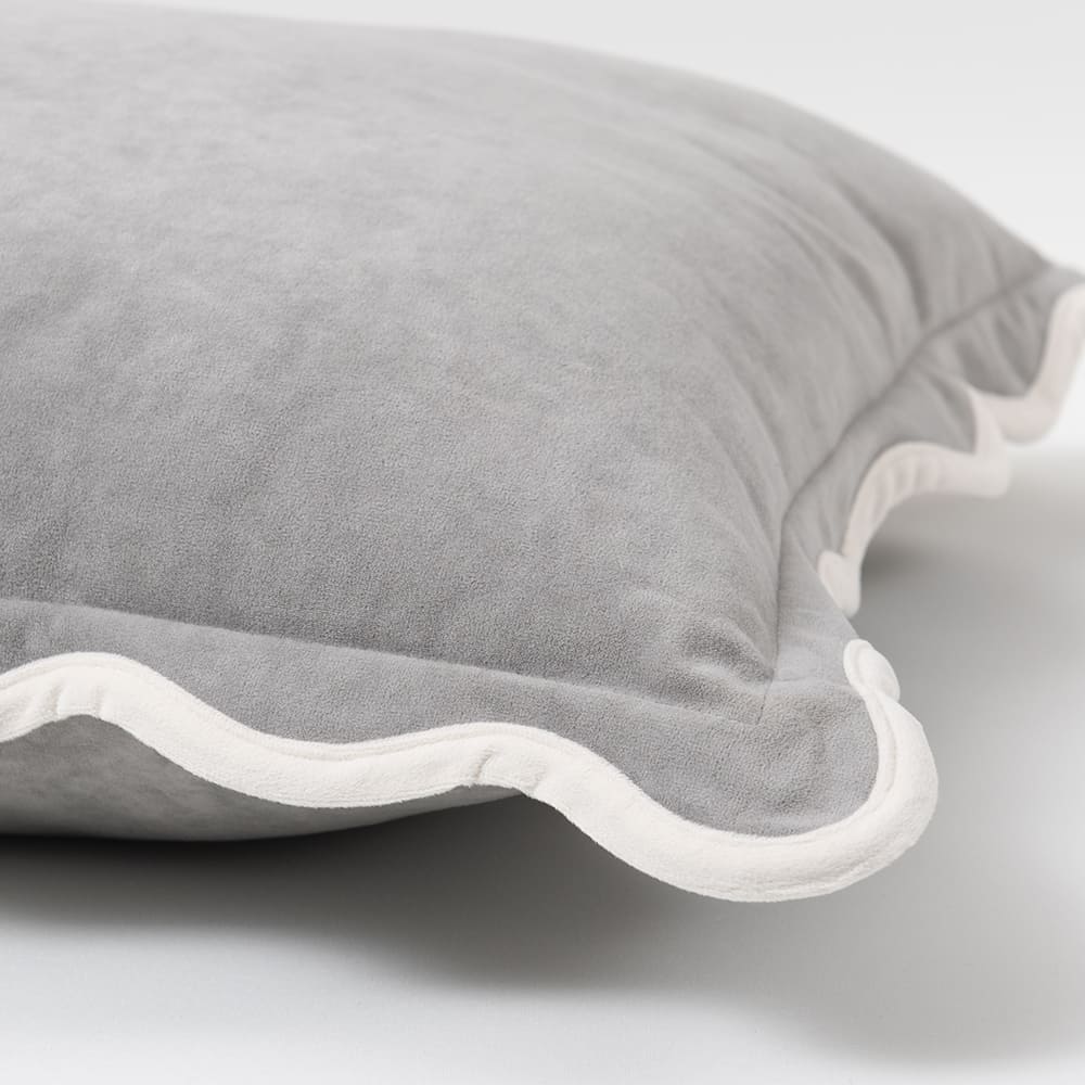 Cojín Scallop Velvet 45x45cm Gris - Image 2