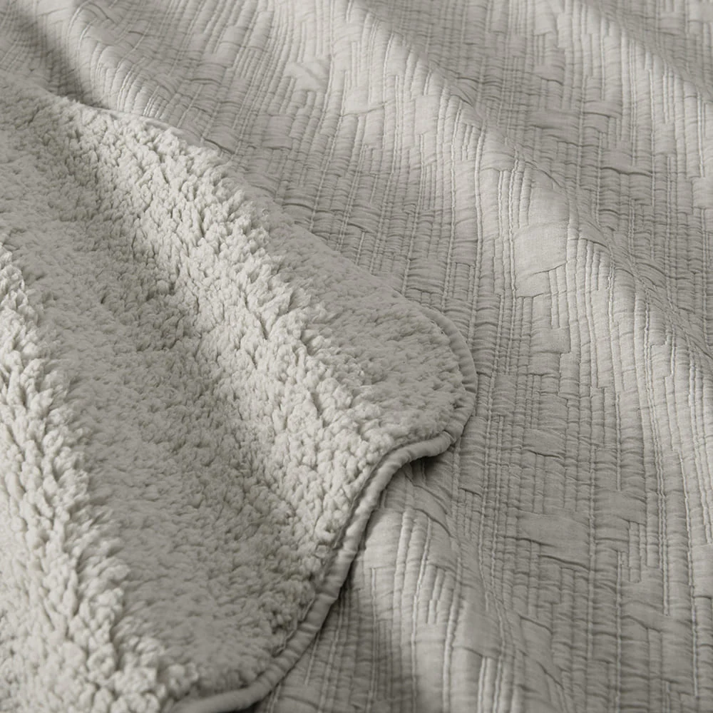 Cubrecama Jacquard Sherpa Tex 1.5 Plazas Verde - Image 3