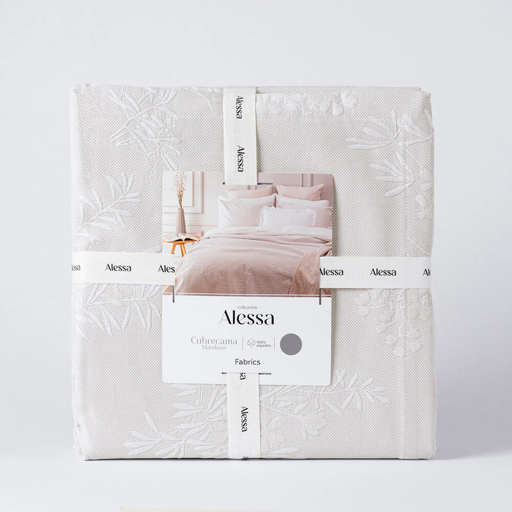 Cubrecama Matelasse Alina Super King Beige - Image 3