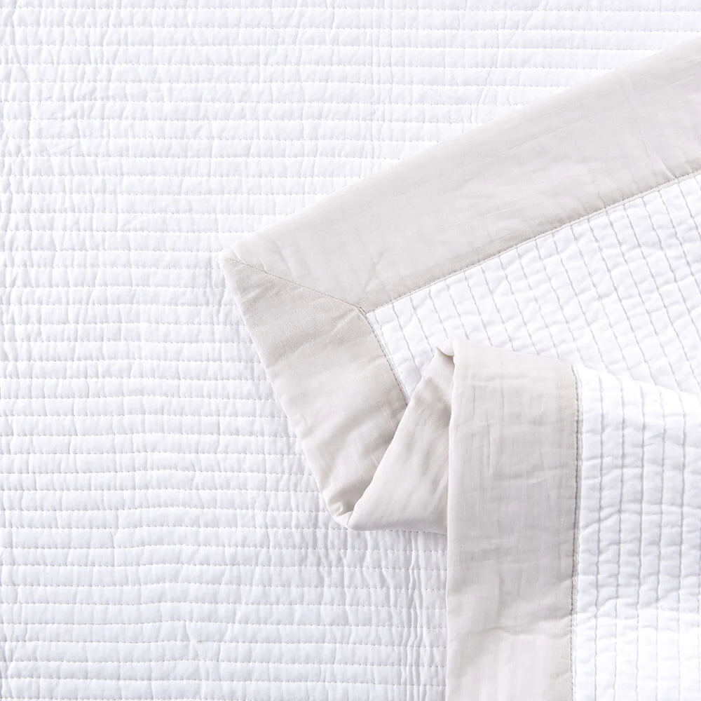 Cubrecama Quilt Borde 2 Plazas Beige - Image 3