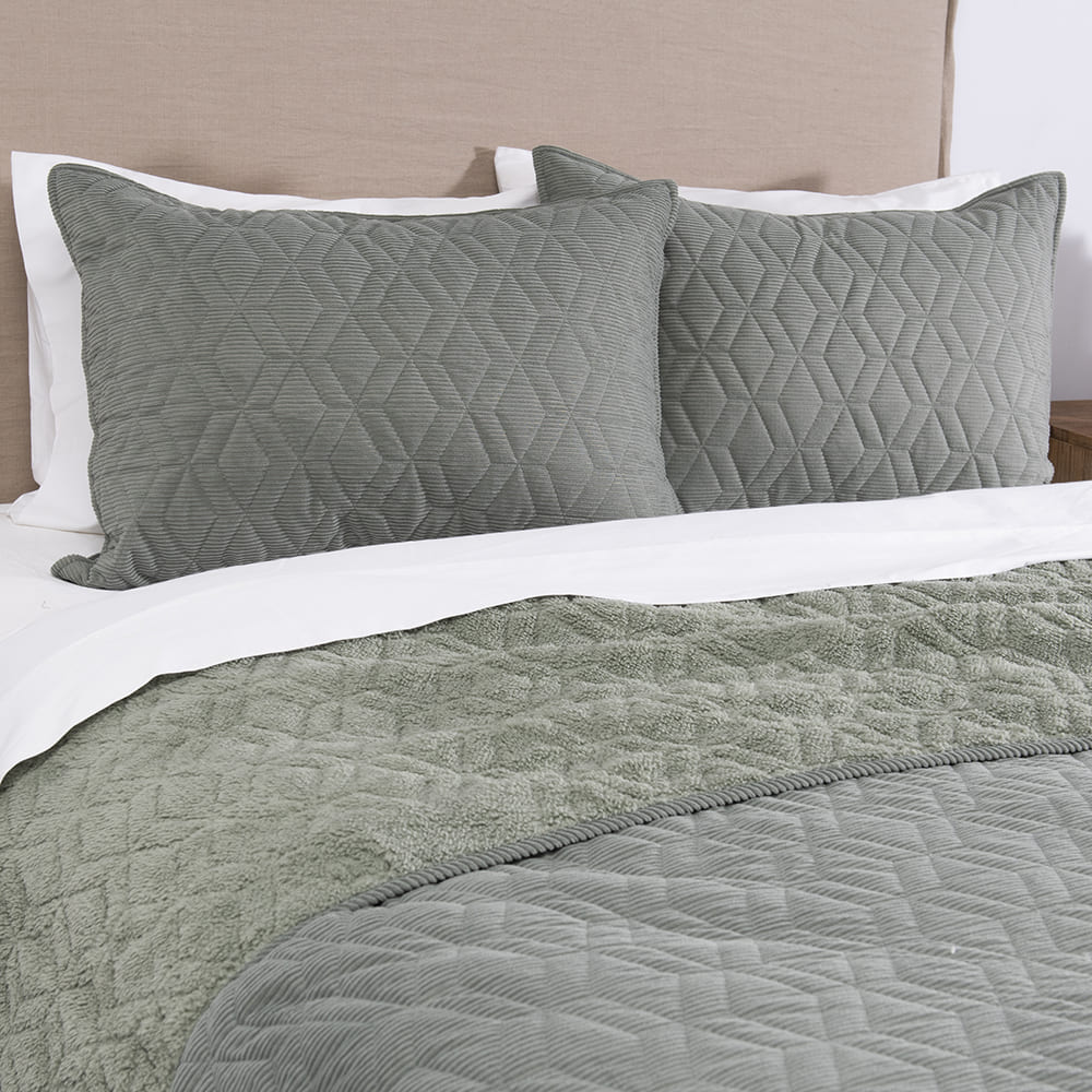 Cubrecama Quilt Corduroy Sherpa 2 Plazas Verde - Image 2