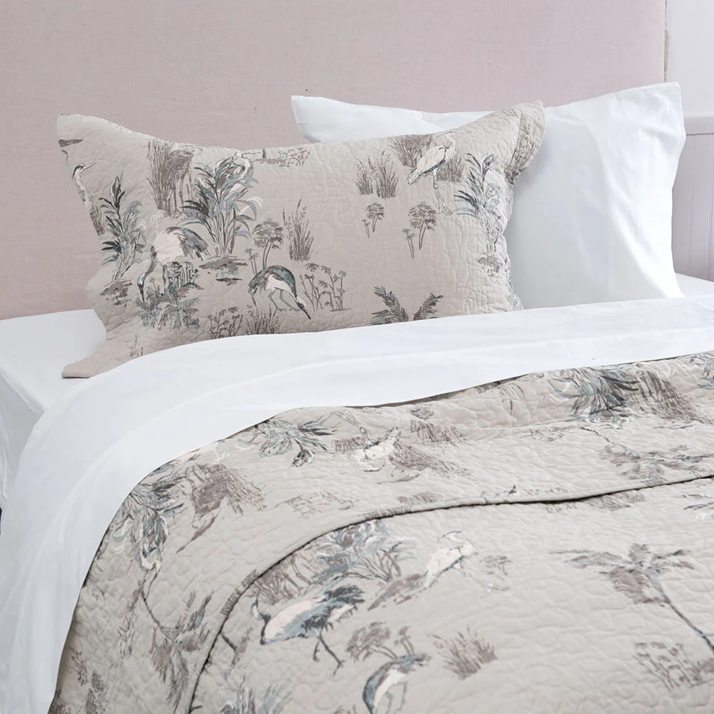 Cubrecama Quilt Estampado 1.5 Plazas Garza Taupe - Image 2