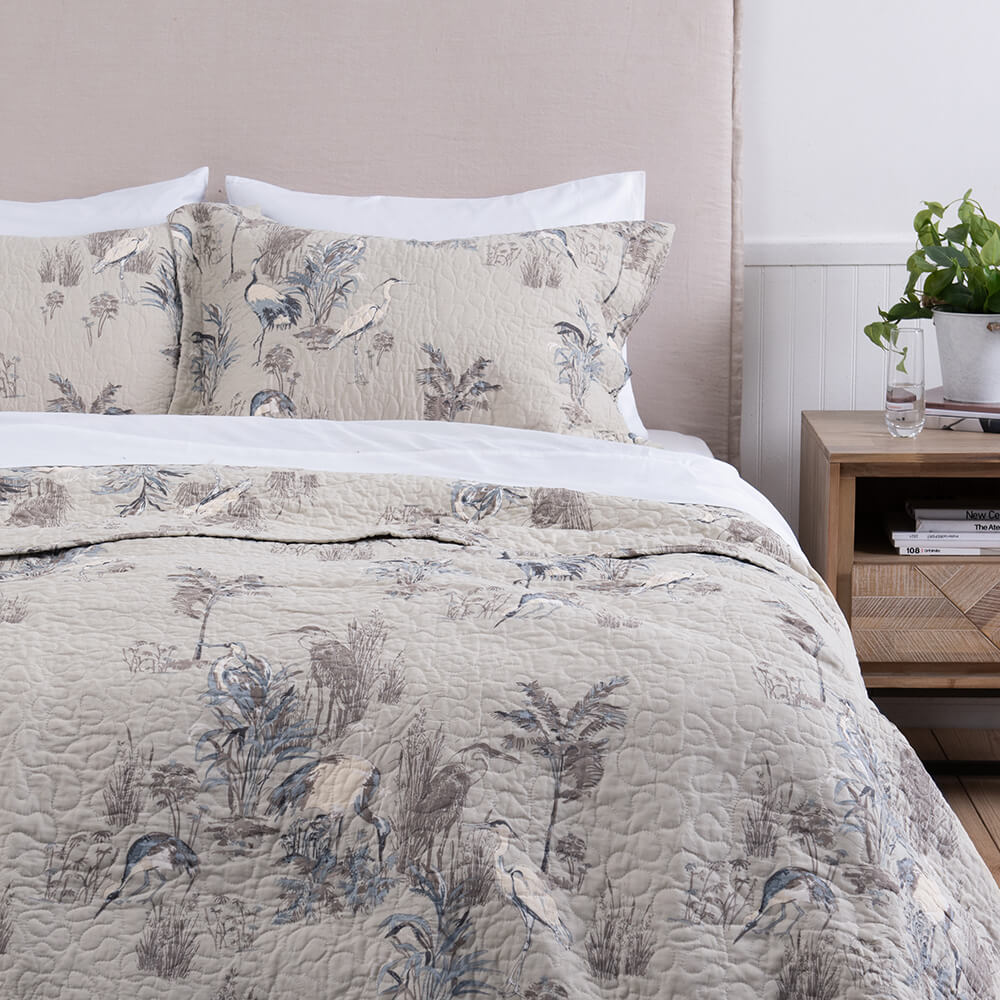 Cubrecama Quilt Estampado 2 Plazas Garza Taupe