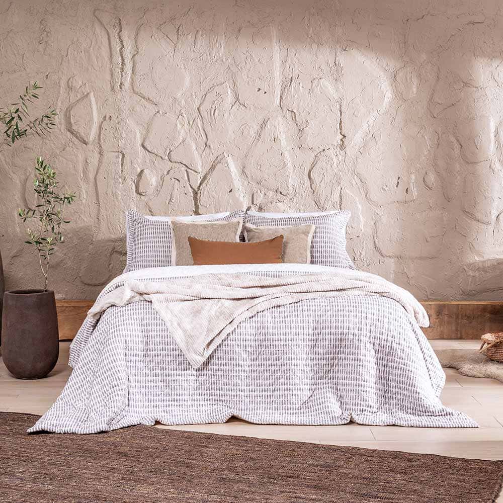 Cubrecama Quilt Estampado Sherpa Drecera King Gris - Image 2