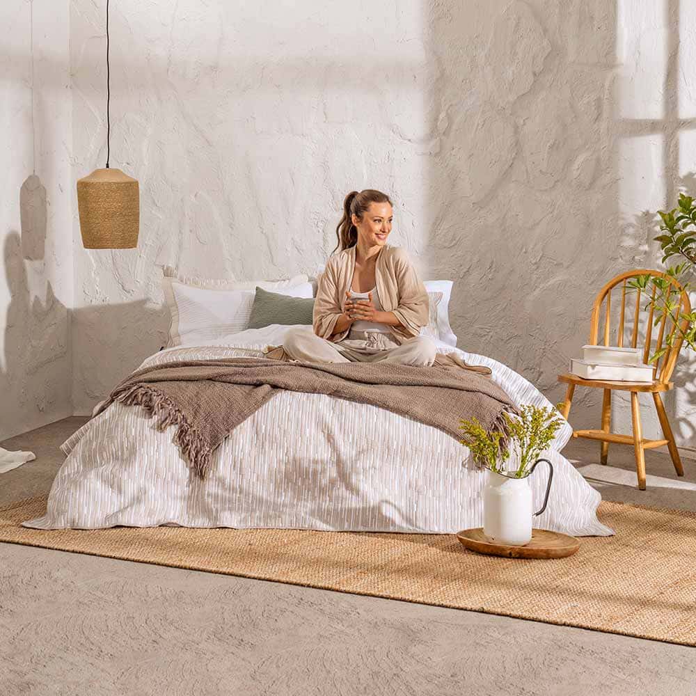 Cubrecama Quilt Jacquard Lorenzo King Beige - Image 2
