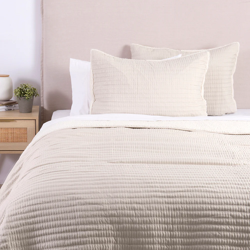 Cubrecama Quilt Lineal Sherpa 2 Plazas Crudo
