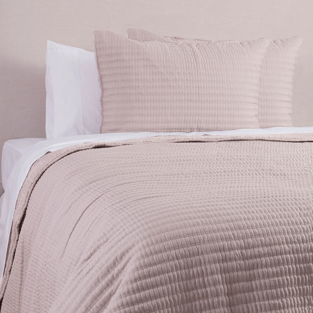 Cubrecama Quilt Lineal Sherpa King Malva - Image 3