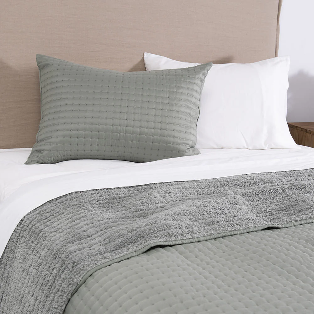 Cubrecama Quilt Lineal Sherpa 1.5 Plazas Verde - Image 2