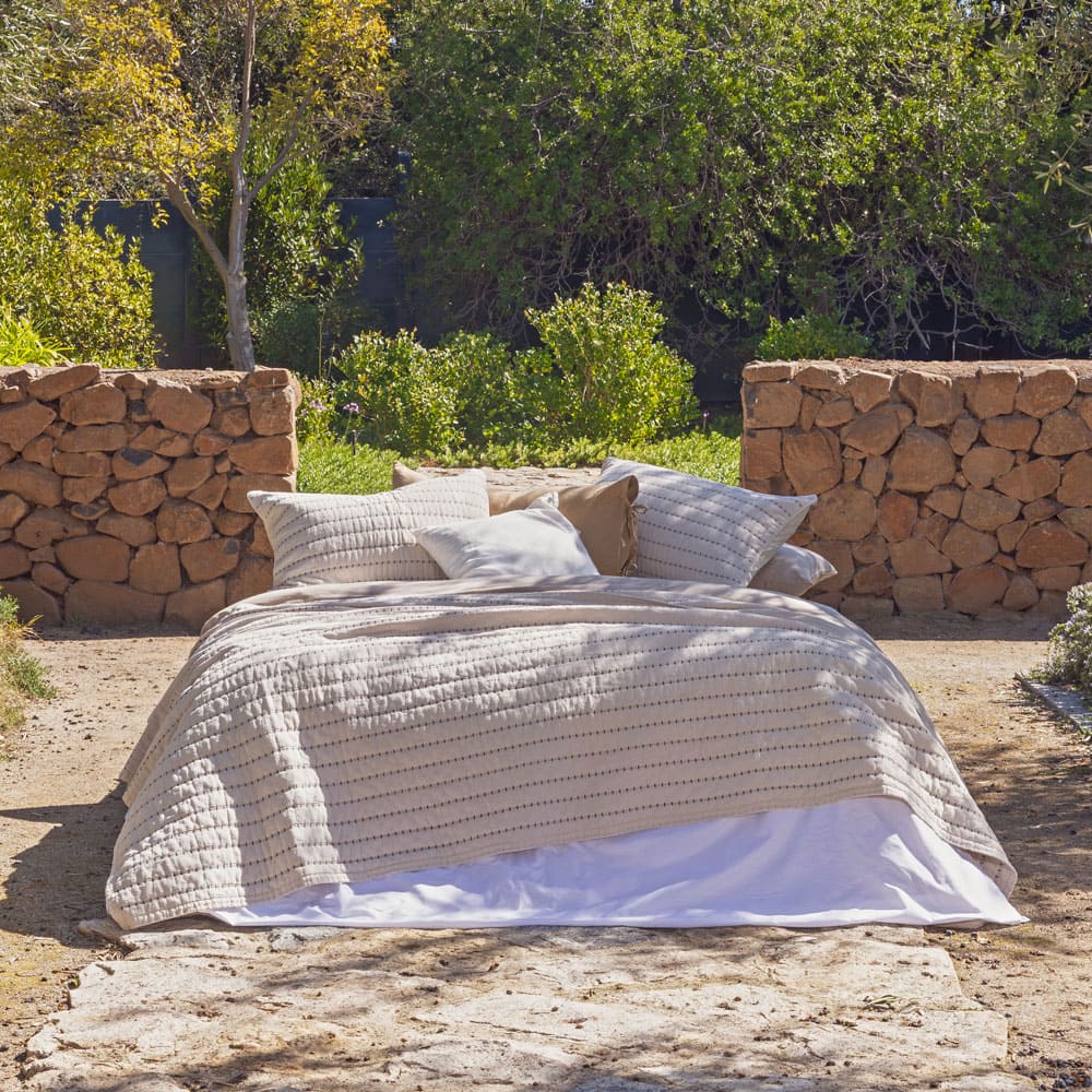 Cubrecama Quilt Lorenzo Super King Beige - Image 2