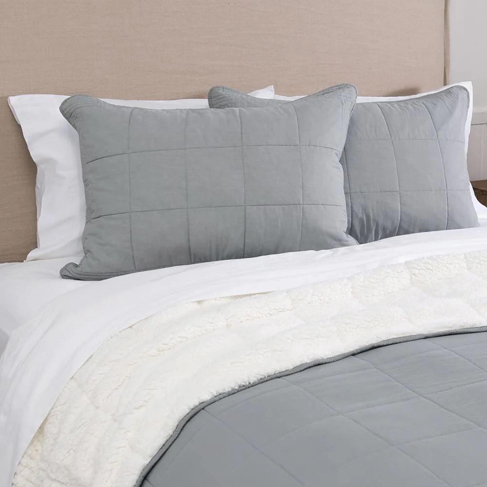 Cubrecama Quilt Louis Sherpa 2 Plazas Verde - Image 2