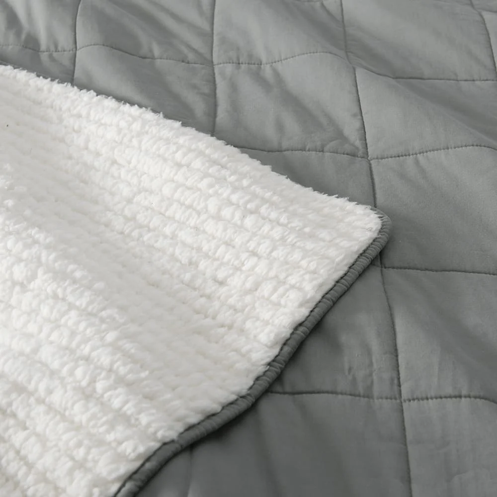 Cubrecama Quilt Louis Sherpa King Verde - Image 3