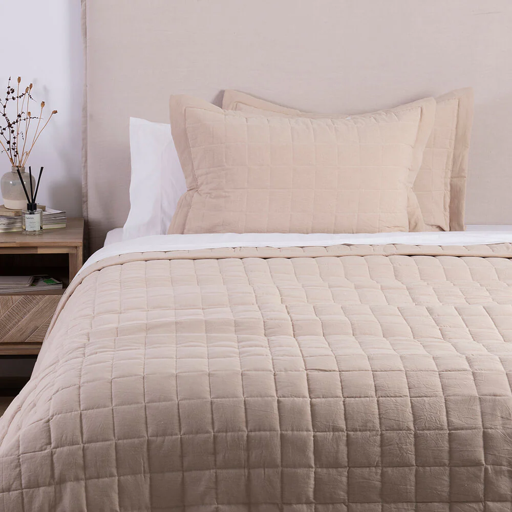 Cubrecama Quilt Oxford King Beige