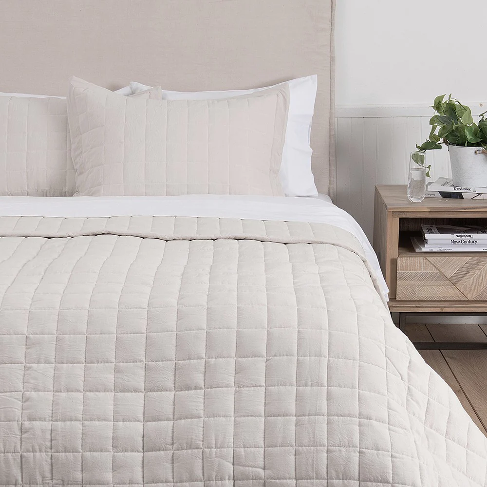 Cubrecama Quilt Oxford King Crudo