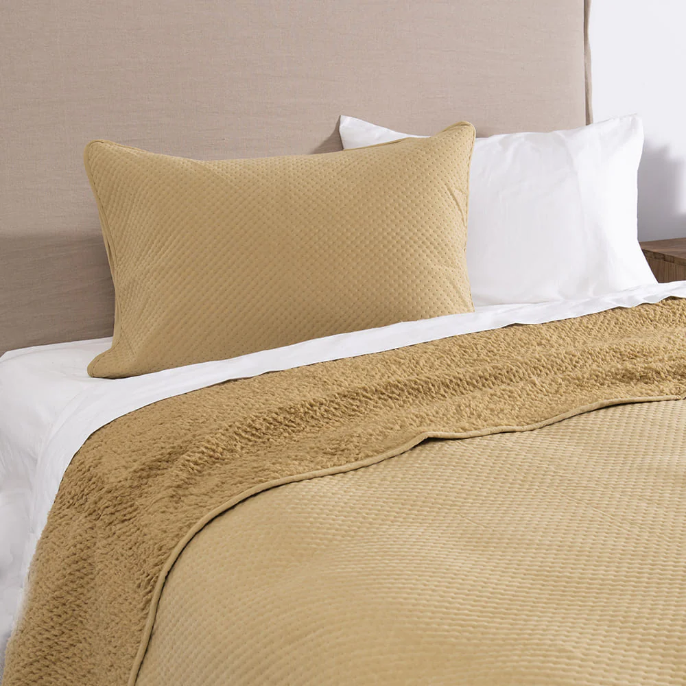 Cubrecama Quilt Smooth Sherpa 1.5 Plazas Mostaza - Image 2