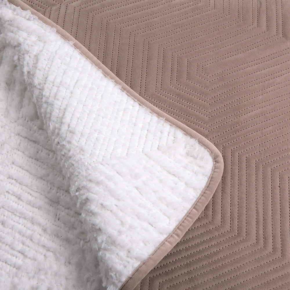 Cubrecama Quilt Velvet Sherpa System 1.5 Plazas Beige - Image 4