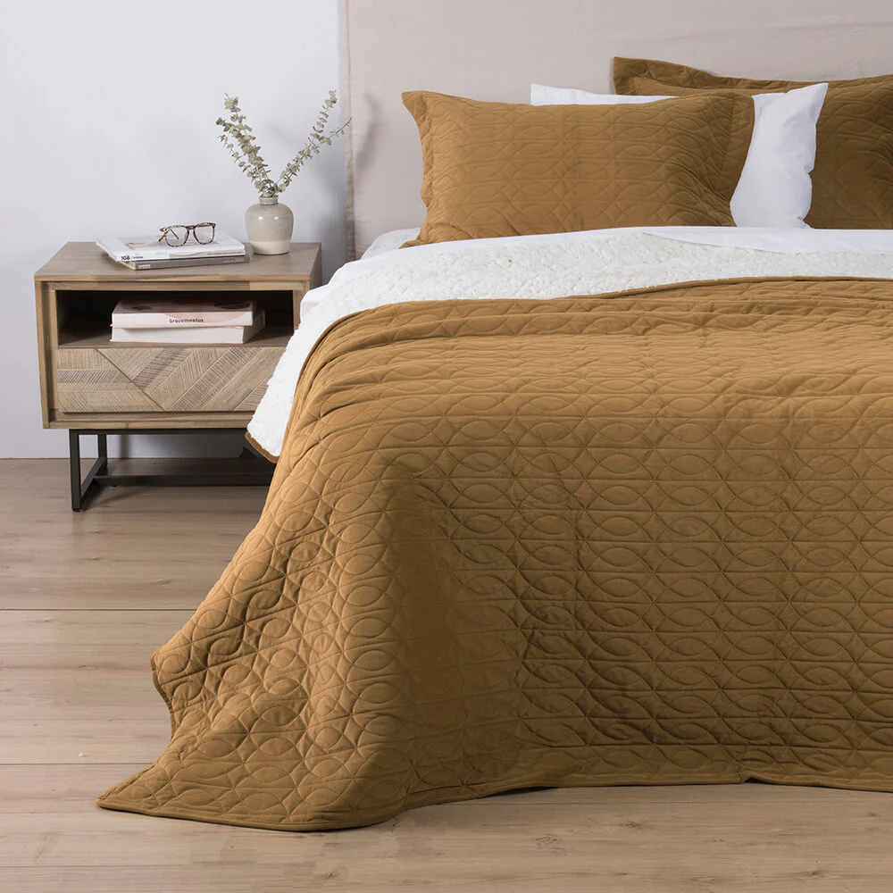 Cubrecama Quilt Velvet Sherpa Waves 2 Plazas Ocre - Image 4