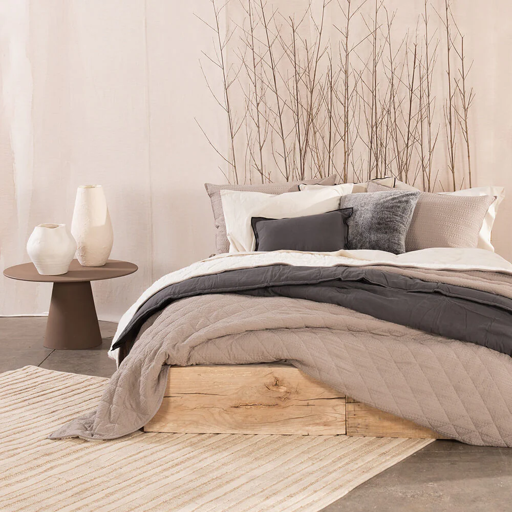 Cubrecama Waffle Sherpa King Taupe - Image 7