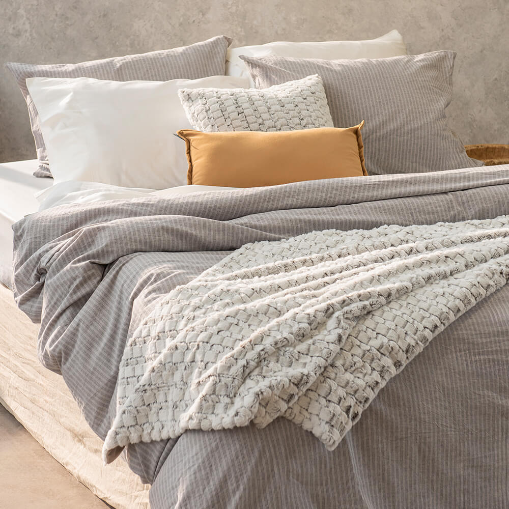 Manta Fur Anadir Taupe - Image 5
