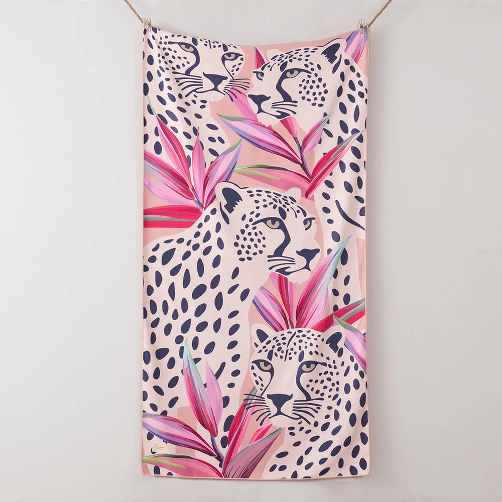 Toalla Playa Microfibra Leopardo Rosa