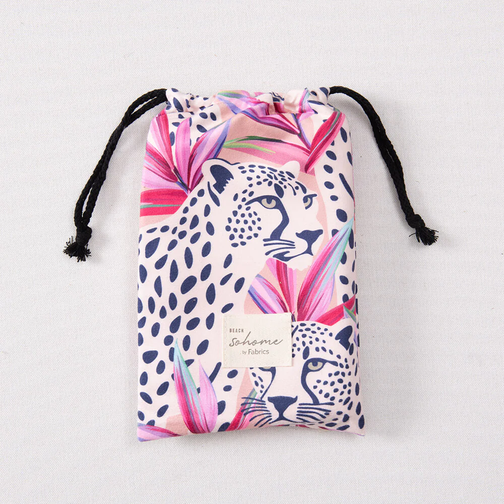Toalla Playa Microfibra Leopardo Rosa - Image 4